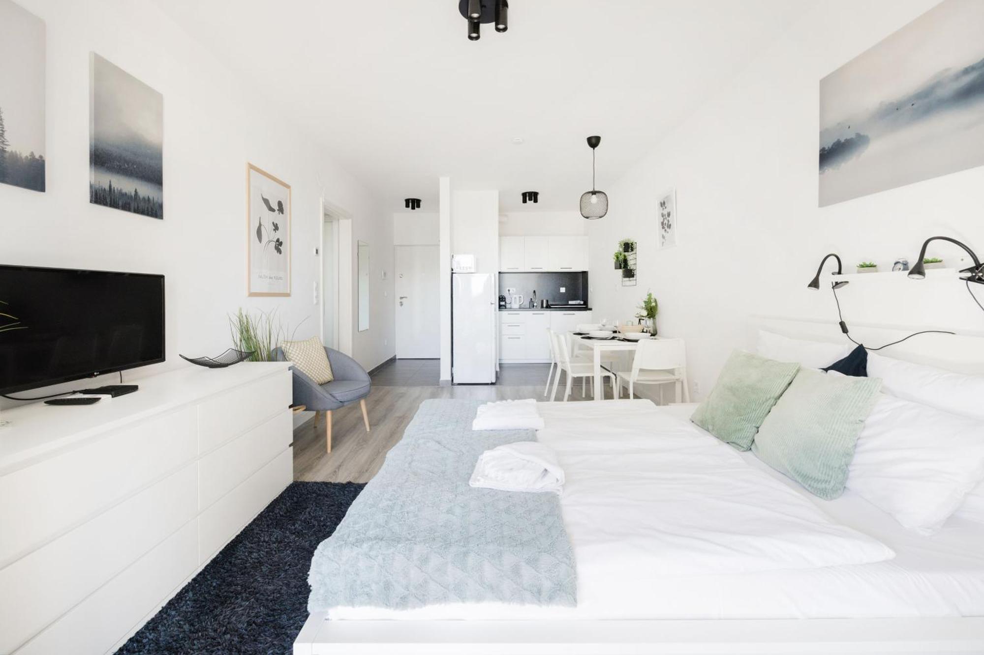 Modern Riverfront Apartment With Free Parking Budapest Exterior foto